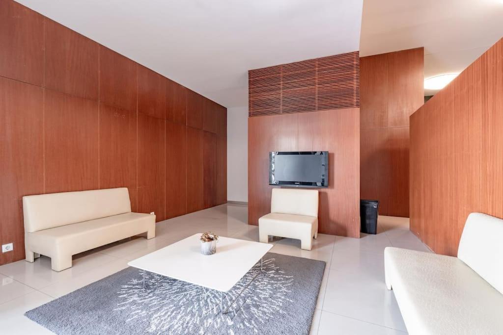 Viva Stadium Residence Studios Порту Екстер'єр фото